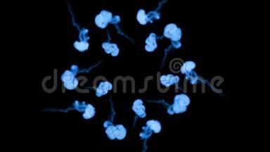 荧光蓝墨水或烟雾形成恒星，在黑色上缓慢地分离。 蓝色油漆溶于水。 使用墨水